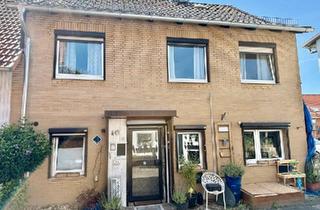 Einfamilienhaus kaufen in 38444 Wolfsburg, Wolfsburg - Einfamilienhaus in HattorfWolfsburg