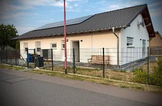 Haus kaufen in 99334 Amt Wachsenburg, Amt Wachsenburg - Provisionsfrei von Privat: Moderner Bungalow in Ichtershausen