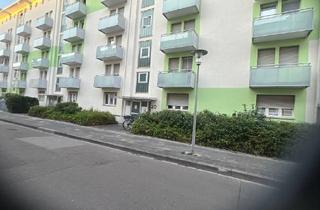 Wohnung kaufen in 67061 Ludwigshafen, Ludwigshafen - Provisionsfrei* LU -Süd 2 ZKB Luxus-modern kernsaniert Nähe Parkinsel im sanierten Mehrfamilienhaus