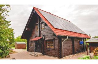 Haus kaufen in 17039 Rühlow, Rühlow - Provisionsfrei* Blockbohlenhaus mit Solaranlage & großem Grundstück - Wohnen im Naturparadies von Rühlow (Sponholz)