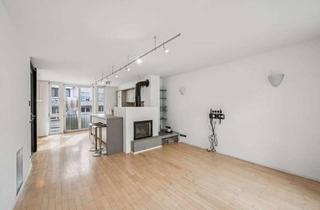 Wohnung kaufen in 71134 Aidlingen, BEZUGSFREI: Top gepflegtes 5,5-Zimmer-Townhouse mit Dachterrasse & Garage