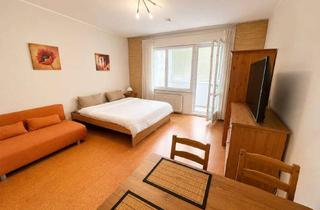 Wohnung kaufen in 13585 Spandau, Wintergarten nahe Altstadt Spandau – gepflegte 1-Zimmer-Wohnung mit kurzen Wegen