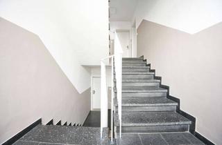 Wohnung kaufen in Am Olympiapark, 80809 Schwabing-West, 2-Zimmer direkt am Olympia Park! *vermietet* **PROVISIONSFREI**