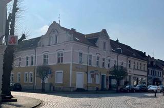 Wohnung mieten in Berliner Straße 35, 16792 Zehdenick, WOHNEN MIT SCHLAFNISCHE / AM MARKTPLATZ IN ZEHDENICK
