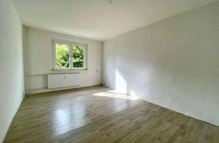 Wohnung mieten in Pienestraße 13, 39387 Oschersleben, 3-Raum-Wohnung im 1. OG