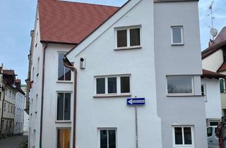 Wohnung mieten in Weberstraße 22/23, 89407 Dillingen, Attraktives 1-Zimmer-Wohnung mit Einbauküche und Balkon