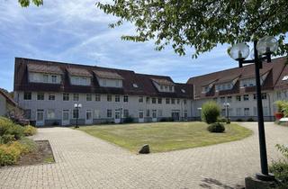 Wohnung mieten in Am Rathaus, 38678 Clausthal-Zellerfeld, Zentraler geht nicht - teilrenovierte 4-Zimmer-Wohnung