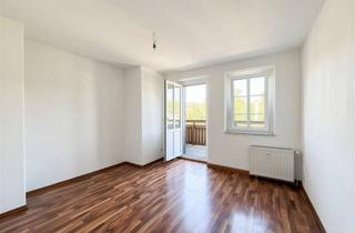 Wohnung mieten in Lindenstraße, 08248 Klingenthal, Charmante 2-Raum-Dachgeschosswohnung mit großem Balkon in Klingenthal