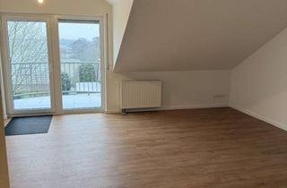 Wohnung mieten in Bachstraße 112, 56566 Neuwied, Helle 3-Zimmer Dachgeschosswohnung mit Balkon in Neuwied. Klimaanlage inkl.