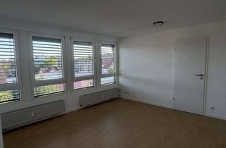 Wohnung mieten in Fabriciusstraße 10, 33104 Paderborn, Helle & charmante Dachgeschosswohnung – 82 m² – sofort bezugsfrei