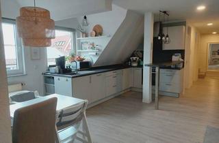 Wohnung mieten in Hauptstraße 29, 74229 Oedheim, Schöne klimatisierte 4-Zimmer-DG-Wohnung in Oedheim, EB-Küche, TG Platz