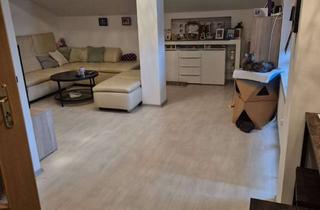 Wohnung mieten in Kronwitt 16, 93426 Roding, 3-Zimmer- DG Wohnung in Roding