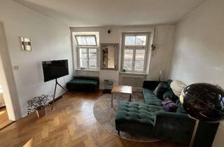 Wohnung mieten in 93047 Innenstadt, Übergangswohnung Ruhige - Lichtdurchflutete - Altbauwohnung in Zentraler Innenstadt lage
