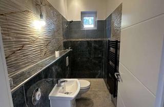 Wohnung mieten in Mirower Straße 36, 12623 Mahlsdorf, Attraktive, neu sanierte 2-Zimmer-Wohnung mit riesigem Garten
