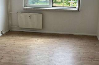 Wohnung mieten in Heidestraße 9a, 06842 Innenstadt, Sofort einziehen - frisch renovierte 2-Raum-Wohnung mit Balkon