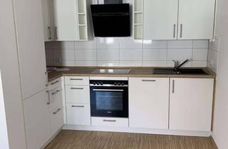 Wohnung mieten in Ernst-Bloch-Straße, 67549 Innenstadt, Moderne Wohnung mit zwei Zimmern, Balkon, Einbauküche, Dielenschrank/LED-Bel. in Worms