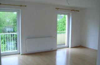 Wohnung mieten in Glauchauer Straße 19 b, 09350 Lichtenstein, 3-Raumwohnung mit Balkon im Stadtzentrum
