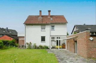 Haus kaufen in 33803 Steinhagen, Steinhagen-Brockhagen: 2-Familienhaus in ruhiger zentraler Wohnlage