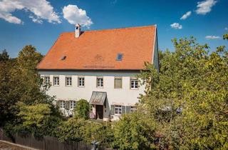 Haus kaufen in 83553 Frauenneuharting, Historisches Pfarrhaus. Zeitgemäß neu interpretiert.