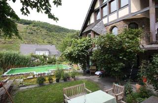 Haus kaufen in 56814 Ernst, Wohnen mit Charakter - Haus mit Moselblick, großem Grundstück und Naturpool ohne Maklerkosten