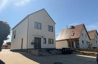 Einfamilienhaus kaufen in 86517 Wehringen, Modernes Einfamilienhaus mit Terrasse und Außenstellplätzen mit Ladesäule in Wehringen zu verkaufen!