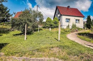 Einfamilienhaus kaufen in 01816 Bad Gottleuba, Einfamilienhaus mit Potenzial: Gemütliches Zuhause für die kleine Familie!