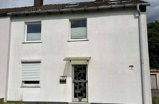Haus kaufen in Am Wiesengrund 20, 44625 Holsterhausen, Viel Platz & riesiger Garten in Herne-Holsterhausen