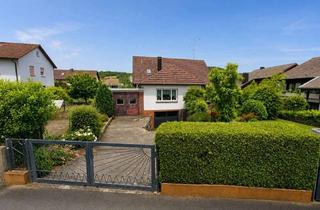 Einfamilienhaus kaufen in 97225 Zellingen, Solides, gemütliches Einfamilienhaus mit Garten und Terrasse in ruhiger Lage von Zellingen