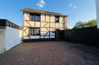 Haus mieten in 53881 Euskirchen, Freistehendes Einfamilienhaus mit großem Garten