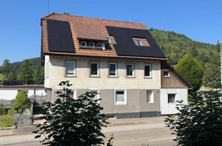 Anlageobjekt in 72270 Baiersbronn, Renditestarke Kapitalanlage mit drei Wohneinheiten, zusätzlichem Grundstück und Ausbaureserve