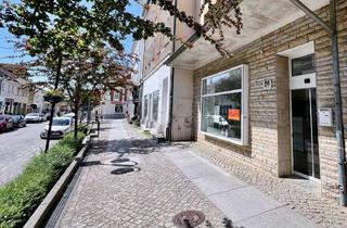 Geschäftslokal mieten in 15344 Strausberg, Angenehme Laden- oder Geschäftseinheit in 1A Lage mit grossem Schaufenster