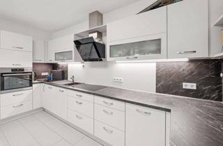 Wohnung kaufen in 13587 Spandau, KENSINGTON EXKLUSIV – Bezugsfreie 3-Zimmer-Wohnung mit Dachterrasse und Waldblick