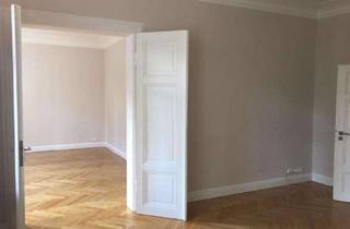 Wohnung kaufen in 38102 Braunschweig, Hochwertige 4-Zimmer-Altbau-Wohnung in bester Lage in Braunschweig
