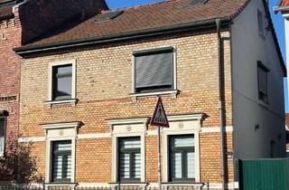 Wohnung mieten in Stadtforststraße 41, 06120 Dölau, Modernisiertes EFH mit Terrasse zum Wohlfühlen; Garage & EBK mgl.