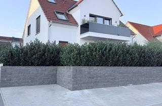 Wohnung mieten in Am Weingarten 23, 90562 Kalchreuth, Großzügiges Wohnen mit Terrasse und Garten - 3 Zi. in Kalchreuth