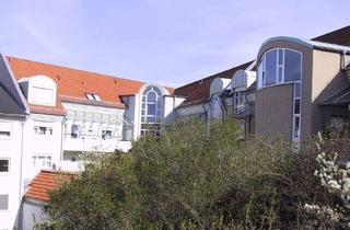 Wohnung mieten in Waldhofstr. 23, 68169 Neckarstadt, Dachgeschoss Wohnung ab 01.09. verfügbar