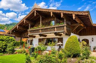 Villa kaufen in 83080 Oberaudorf, Exklusive Landhausvilla mit unverbaubarem Bergpanorama und parkähnlichem Garten