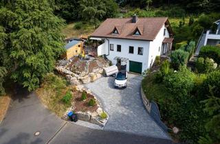 Einfamilienhaus kaufen in 54570 Pelm, **Gepflegtes Einfamilienhaus mit schönem Fernblick in ruhiger waldnaher Lage**