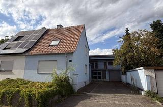 Doppelhaushälfte kaufen in Martin-Luther-Straße 82, 67454 Haßloch, Familienfreundliches Zweifamilienhaus (Doppelhaushälfte + Anbau) auf ERBPACHT-Grundstück