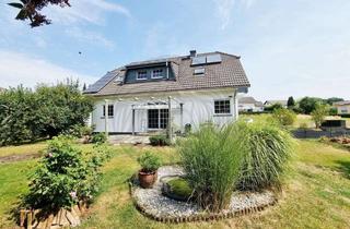 Haus kaufen in 57629 Wied, Hachenburg/Wied: Auf die Lage kommt es an-Topp gepflegte Immobilie mit herrlichem Garten und Garage