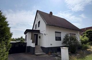 Einfamilienhaus kaufen in 30982 Pattensen, Freistehendes Einfamilienhaus mit weitläufigem Garten und PKW-Stellplätzen!