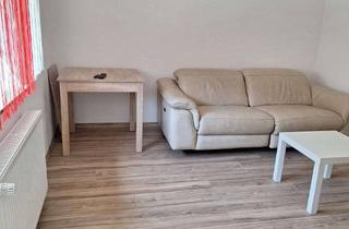 Haus mieten in Nürnbergerstraße 13, 90574 Roßtal, gemütliche Wohnung: Drei-Zimmer-Haus in Roßtal
