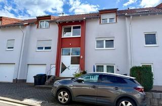 Wohnung kaufen in 66701 Beckingen, Gepflegte 3ZKB Eigentumswohnung mit Balkon in zentraler Lage von Beckingen