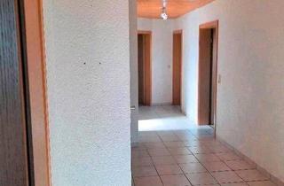 Wohnung kaufen in 79879 Wutach, Wutach - 4-Zimmer Dachgeschosswohnung zu verkaufen