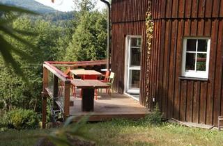 Haus kaufen in 97769 Bad Brückenau, Bad Brückenau - 8 eckiges Haus mit Blick in Waldrandlage von BRK provisiosfrei