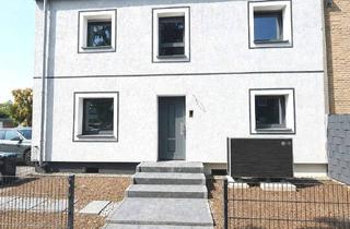 Wohnung kaufen in 48231 Warendorf, Kernsanierter Wohntraum mit privater Gartenidylle