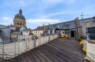 Wohnung kaufen in 55116 Altstadt, Über den Dächern von Mainz: 3,5-Zimmer-Wohnung mit großer Dachterrasse