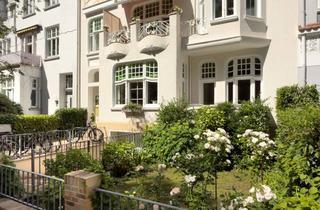 Wohnung kaufen in 23568 St. Gertrud, Klassischer Altbau mit eigenem Garten am Stadtpark