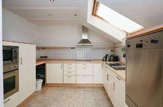 Wohnung kaufen in 33175 Bad Lippspringe, Helle Maisonettewohnung mit Balkon und Gartennutzung in Bad Lippspringe!