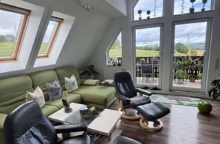 Wohnung kaufen in Schwarzbacher Weg 20, 09481 Scheibenberg, Toplage ! schicke 2 Zi Dachgeschossmaisonette & extra 33 m² Hobbyappartement, gr. Balkon